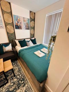 R2 - Newly renovated Luxury Private En-Suite Room in Harborne Park Road - Birmingham - Birmingham - 1