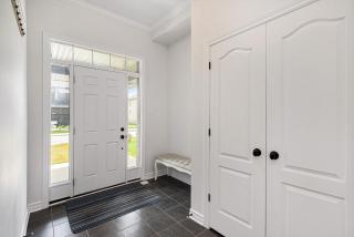Fully Furnished 4 Bedroom House in Ottawa - Ottawa - 7