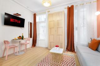 Guestrust- Arc de Triomphe Corail - 4