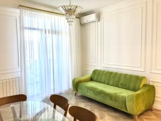 Brand new 1-bedroom apartment in city centre - Gori - 2
