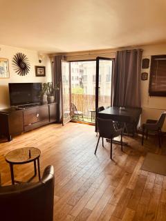 Jolie 2 pièces avec balcon Paris 15 Eme - 5