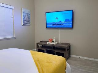 Multi Family! 2 min walk to Beach! EV Charger! - Oceano - 3