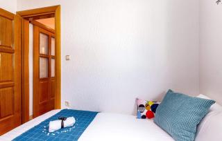 Lovely Apartment In Crikvenica - Crikvenica (Cirquenizza) - 8