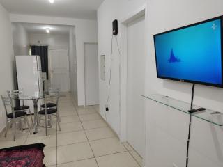 EM CASA - Palhoça - 1