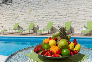 Apartments with a swimming pool Hvar - 22502 - Hvar - 3