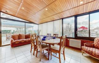 Stunning Home In La Bazouge-De-Chemeré - La Cropte - 8
