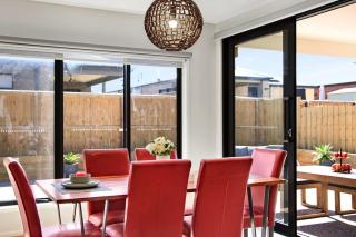 Retreat on Bedajanawa - Geelong - 2