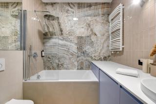 Doki Studio Superior by Grand Apartments - Gdańsk - 4