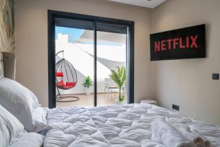 Sunny Luxury Studio: Terrace & Fast Wi-Fi - Casablanca - 6
