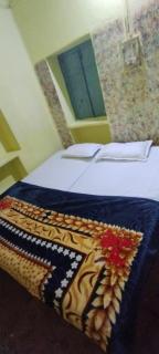 Sri Viswanatham guest House - Varanasi - 5