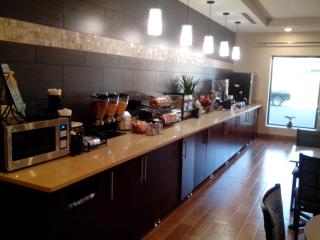 Best Western Plus Sunrise Inn - 5