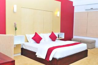 Laa Adams - The Luxurious Living - 9