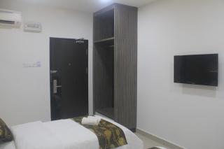 D'Metro Hotel - 9
