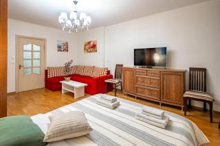 Just another comfy apartment on the main squere. 2 bedrooms, own heating, AC - Lviv - 7