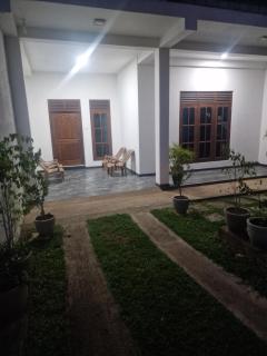 2 Bed AC Villa - Coconut Beach - SUPER FAST WIFI - 1