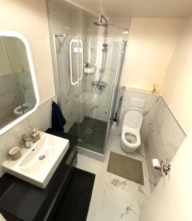 Marais Modern & Spacious Studio - Parijs - 9