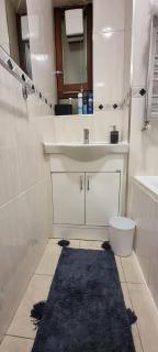 4 Bed Flat - Sleeps 12 - Pets - Wifi - 1