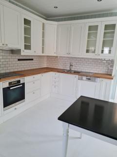 5 Bedrooms House in Lillestrøm Central - 5 mins walk from Lillestrøm Station - 9