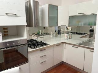Cosy Apartment - Milan - 9