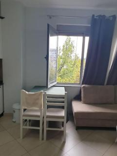 Two Bedroom Guest House Tirana - Tirana - 5