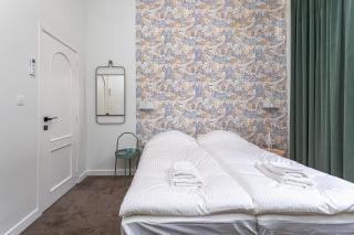 Room6 Van Lerius - 0