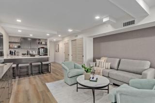 LUX at Craftsman - Heart of Old Town Studio 1 - 2