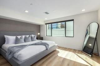 The LUX at Craftsman - Heart of Old Town Studio 3 - 1