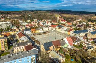 Ubytování na Náměstí - Nové Město pod Smrkem - 9