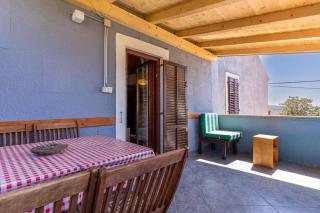 Holiday apartment in Stivan with balcony, air conditioning, WiFi, washing machine 5196-1 - Pernat - 6