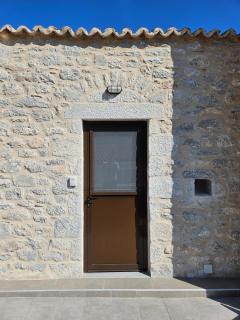 Rigas stone tower east Mani 1 - Mína - 2