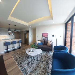 Apartamento Napoles, 2 Habitaciones, Edificio Airali, Zona 10 - 7