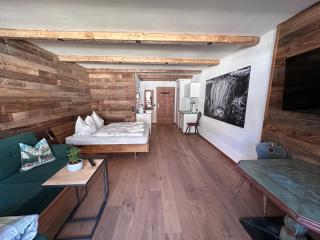 Chalet-Stil mit Pool und Bergblick - Sankt Martin bei Lofer - 4