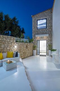 Dion Villa Zakynthos Greece - Zakynthos Town - 7