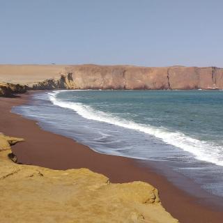ALOJAMIENTO ISLA BLANCA - Paracas - 2