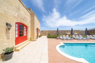 Gaia Holiday Home - 3