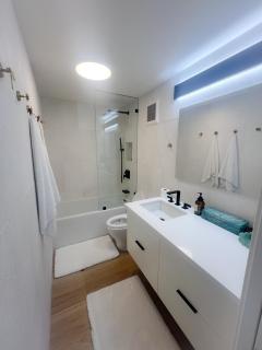 Waikiki Getaway Penthouse Suite condo - Honolulu - 5