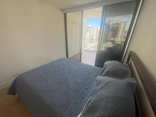 Waikiki Getaway Penthouse Suite condo - Honolulu - 3