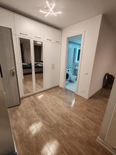 Corporate One Room Pipera Luxury - Bucharest - 2