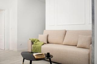 Newly refurbished Modern 2-Bed Apartment in Heart of Torremolinos - 1