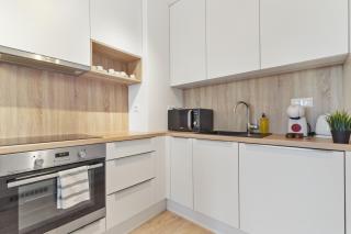 LAM Safari - BALCONY - AC - FREE PARKING - Bratislava - 4