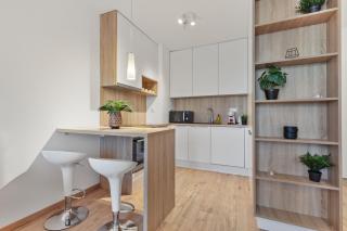 LAM Safari - BALCONY - AC - FREE PARKING - Bratislava - 6