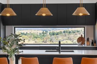 1B Alpine View Retreat - 4BR Luxurious Escape l Mountain Views l Fast WiFi - Jindabyne - 6