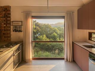 A Magnífica Casa Velha nos Caminhos de Pedra - 8