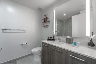 Devereaux Miami Luxury One-Bedroom and Studios - Miami - 4