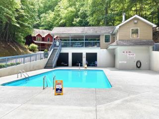 Bear-E-Nice - in Pigeon Forge, Resort Pool, Free Attraction Tickets - Pigeon Forge - 7