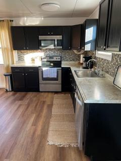 The Sunshine Bungalow - Greensburg - 4