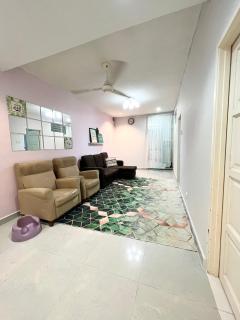 Homestay Terengganu - Stadium, Drawbridge, UMT, Dataran Shahbandar - Kampong Banggol - 2