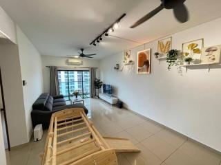 10 Pax-Cozy Family Suite Landmark 2 - Kajang - 0