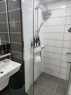 DSR B&B Hotel lily room - Daegu - 8