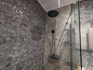 Mint Luxury Residence - Spata - 5